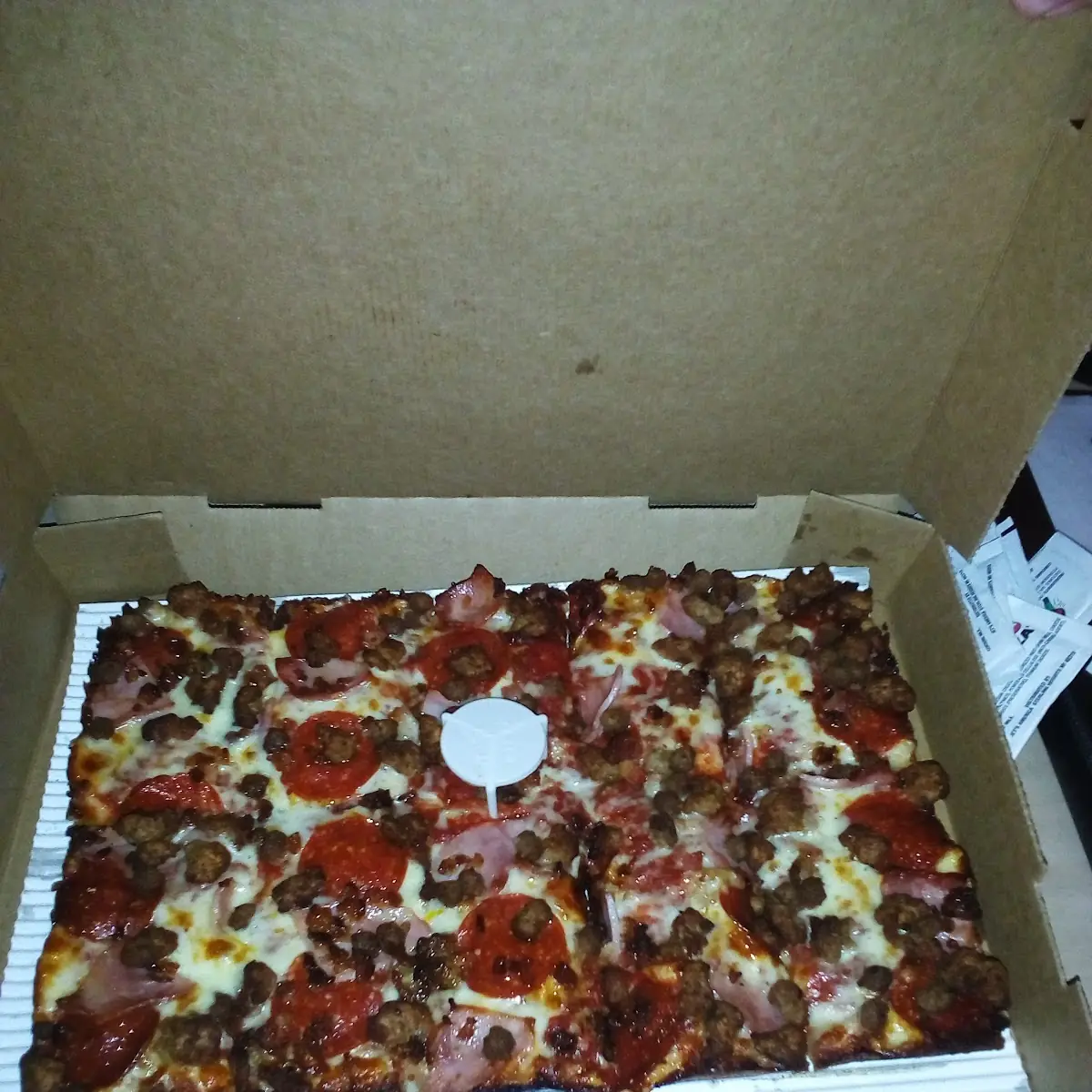 Jet's Pizza