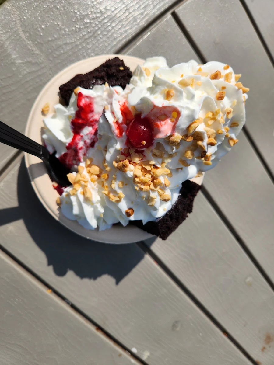 Brownie Sundae