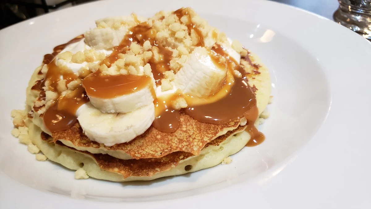 Caramel Pancakes Deluxe, Denny's Restaurant Crossroads