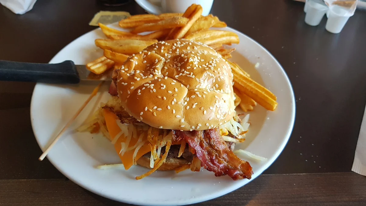 Slamburger, Denny's Restaurant Crossroads