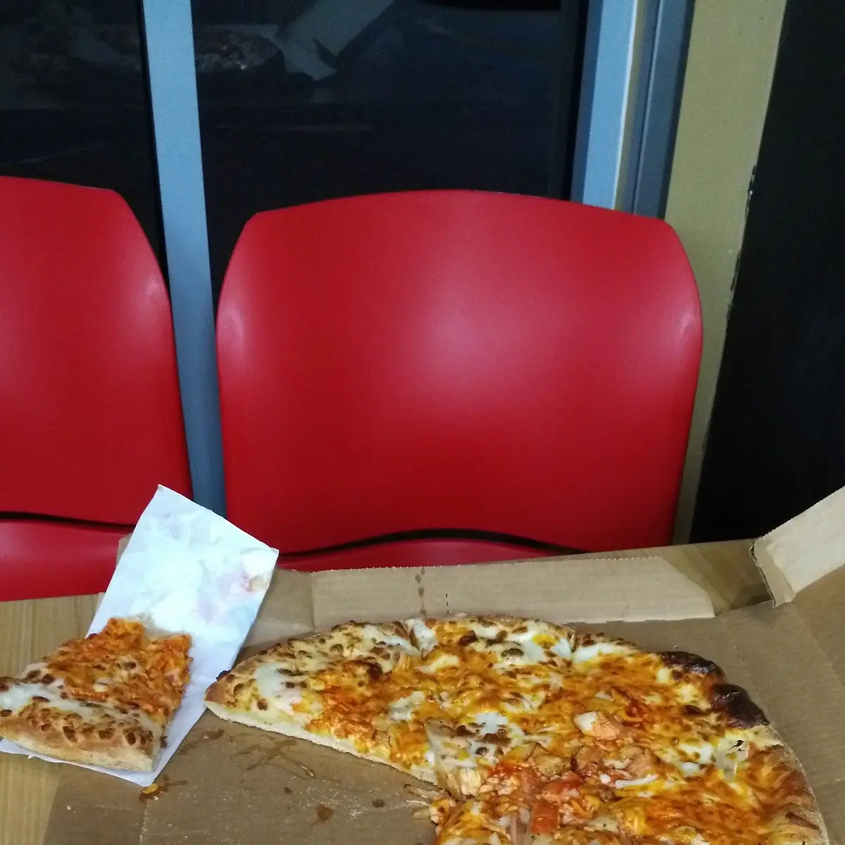 Chicken Pizza