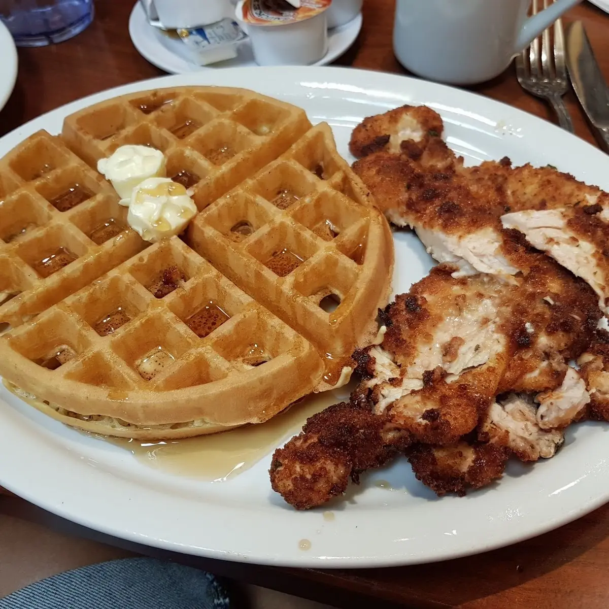Chicken & Waffle