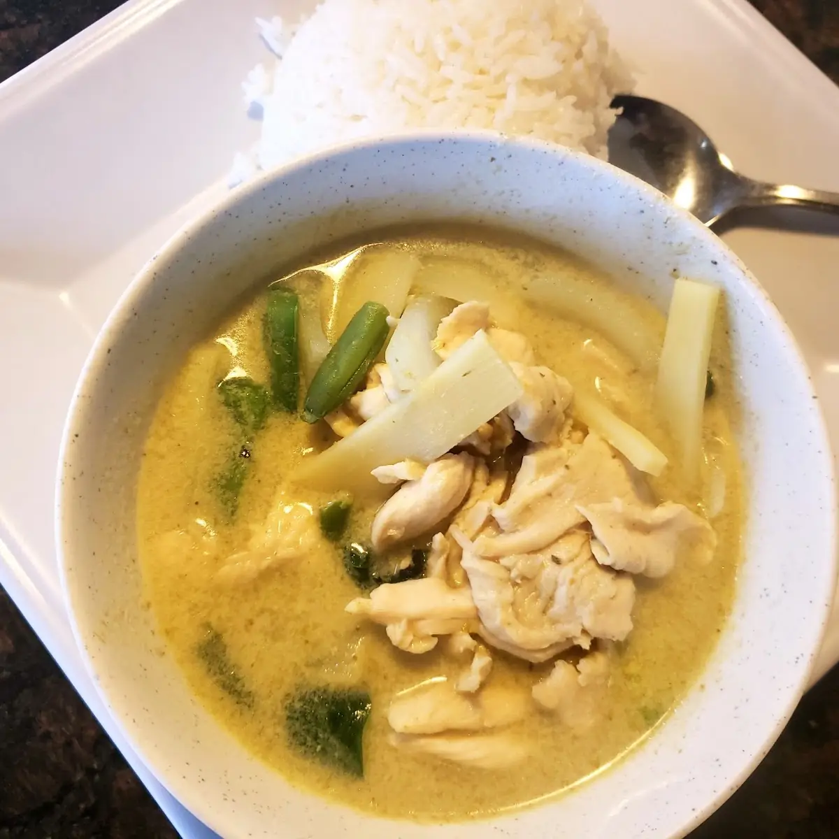 V11.) Green Curry Noodles