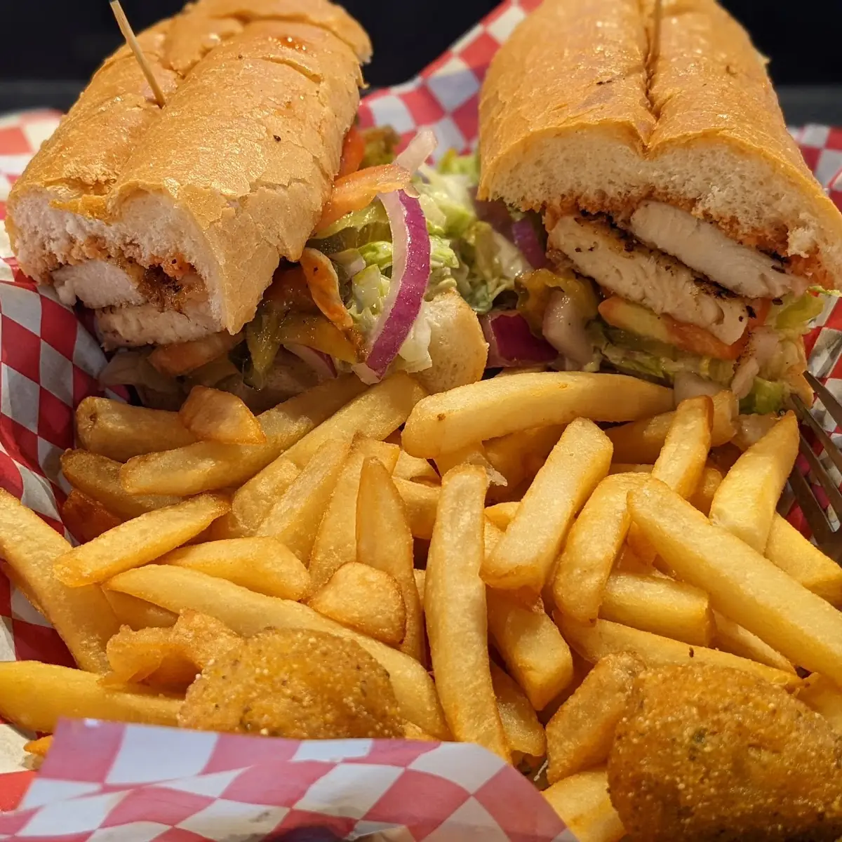 Grilled Chicken Po' Boy