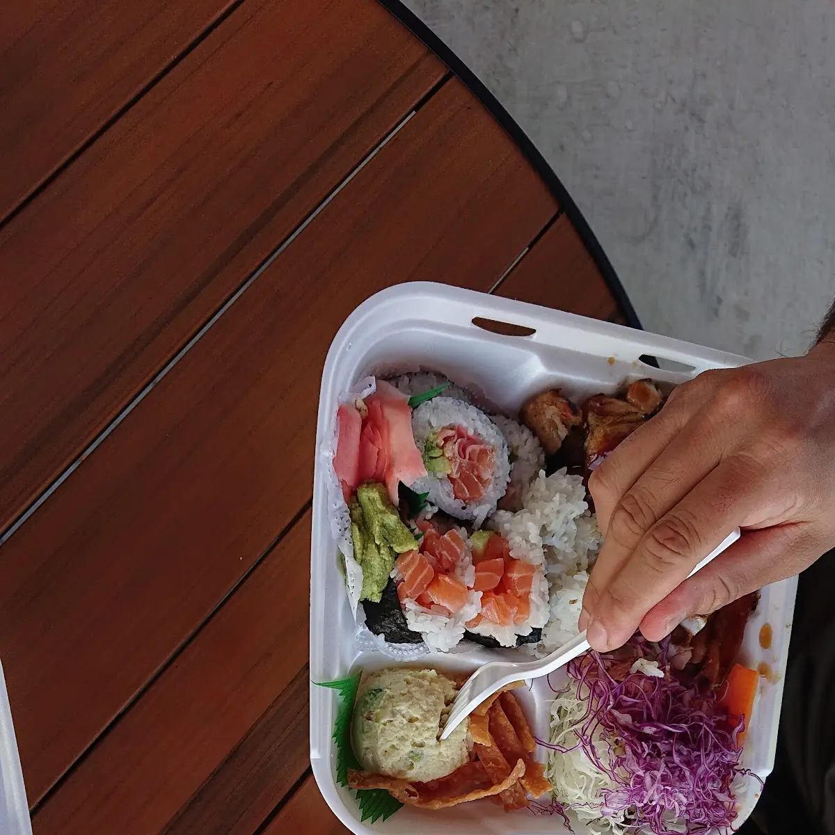 Sushi Deluxe