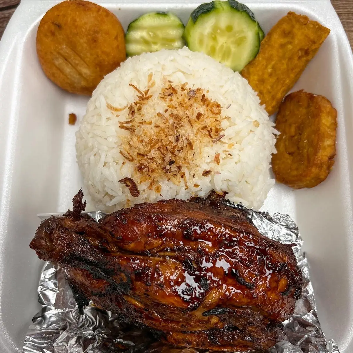 Grilled Chicken with Steamed Rice
