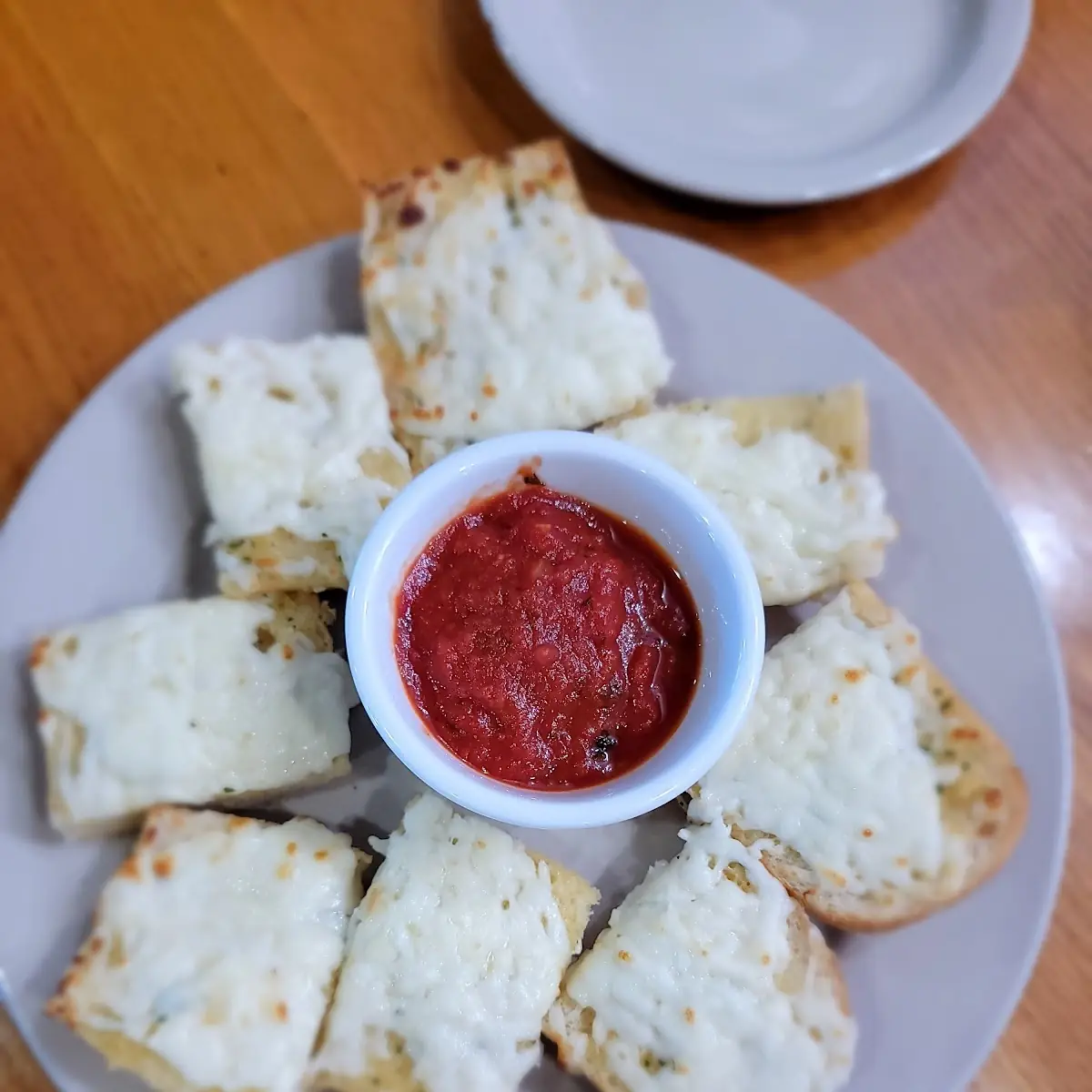 Garlic Cheese Bread