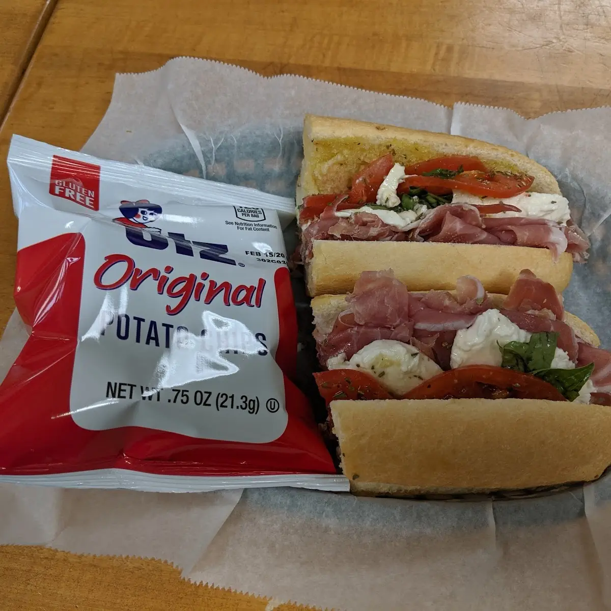 Mozzarella and Prosciutto Sandwich