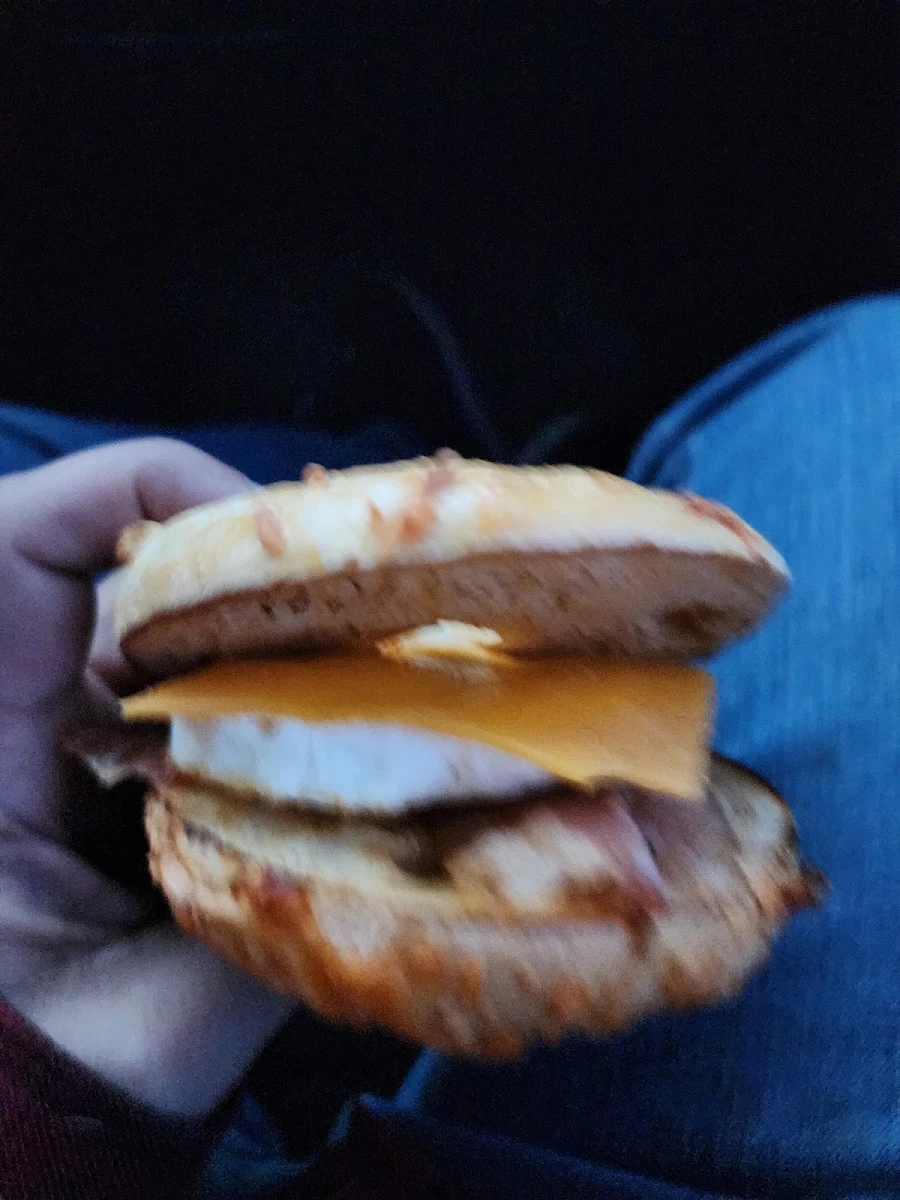 Bagel B E L T, Tim Hortons