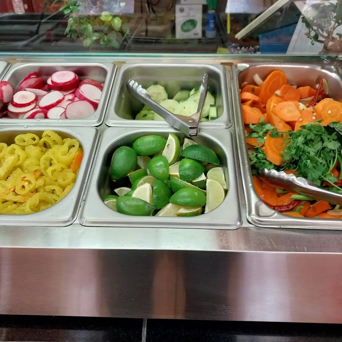 Salsa Self-Service Bar