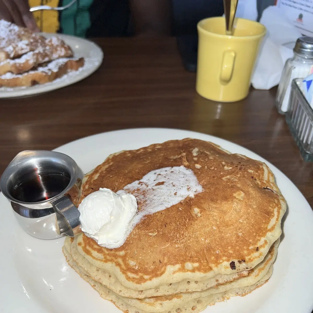 Short Stack Buttermilk Pancakes