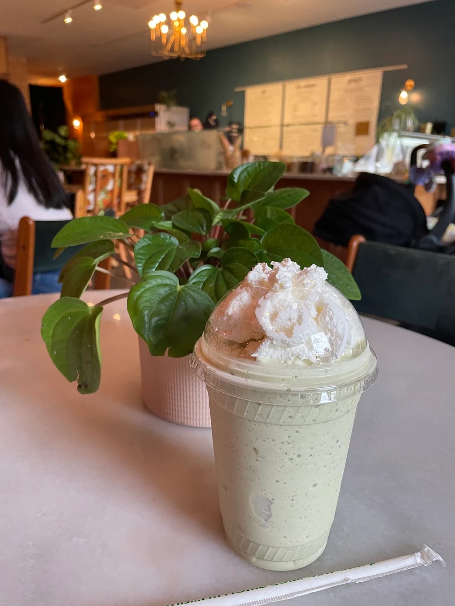 Pistachio Milkshake