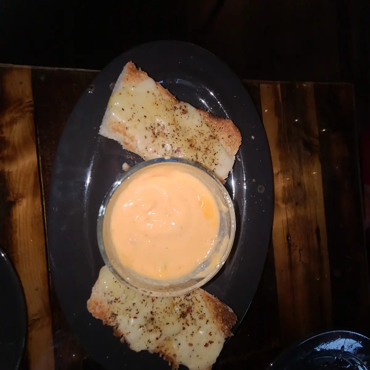 Garlic Bread and Beer Cheese