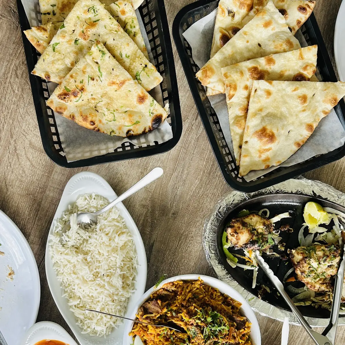Garlic Naan and Chicken Tika Masala