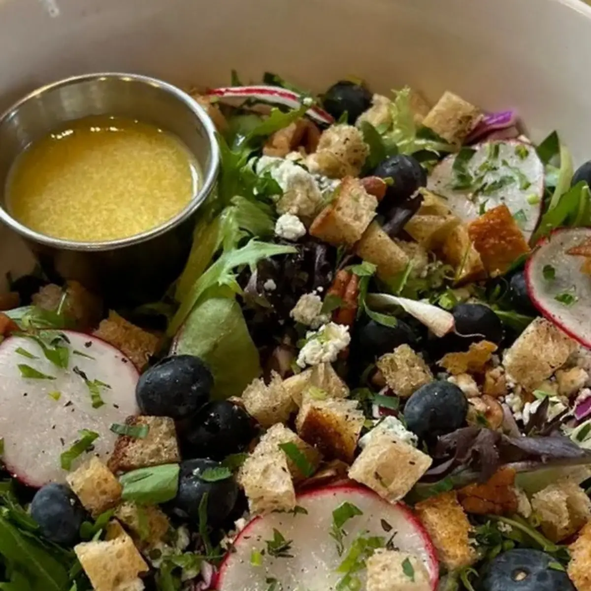 Blueberry Pecan Salad