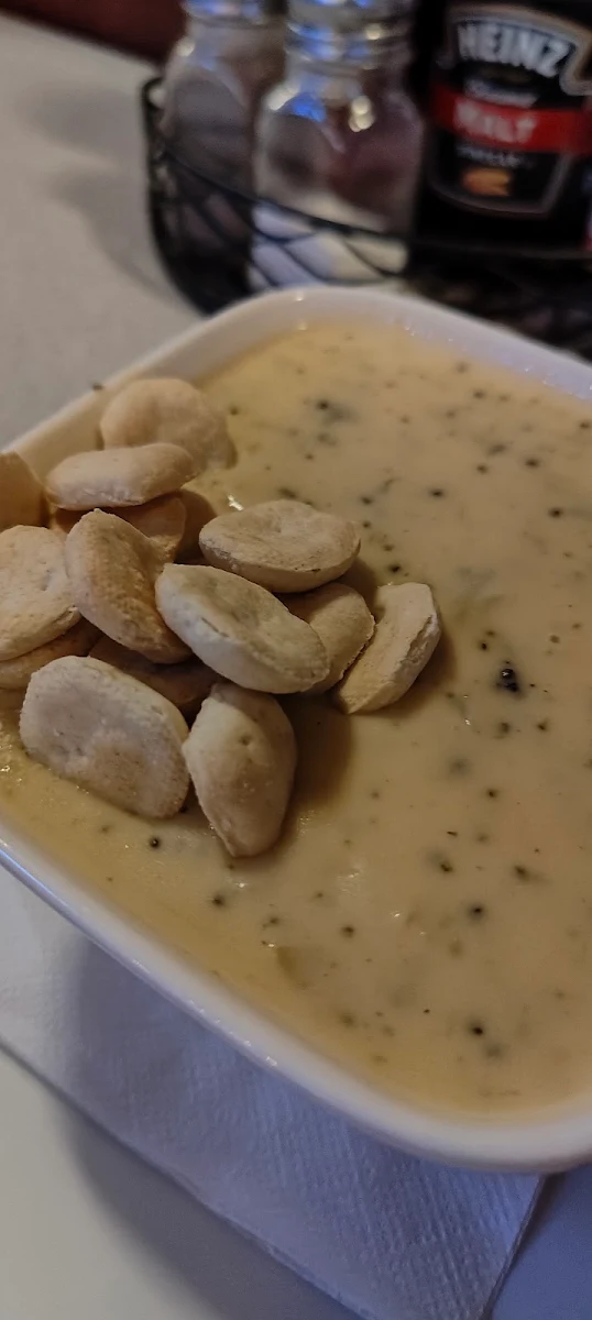 Broccoli and Cheddar Cheese Soup