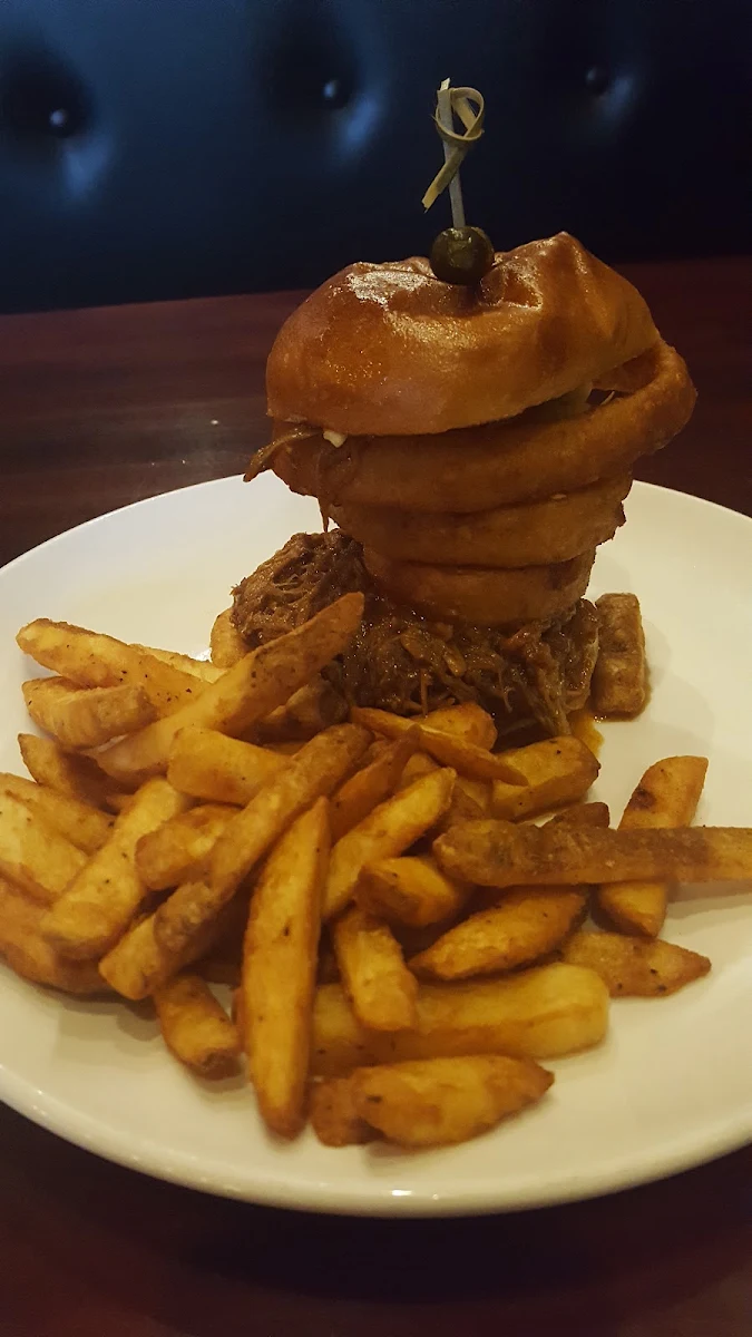 Piggly Wiggly Pulled Pork Sandwich