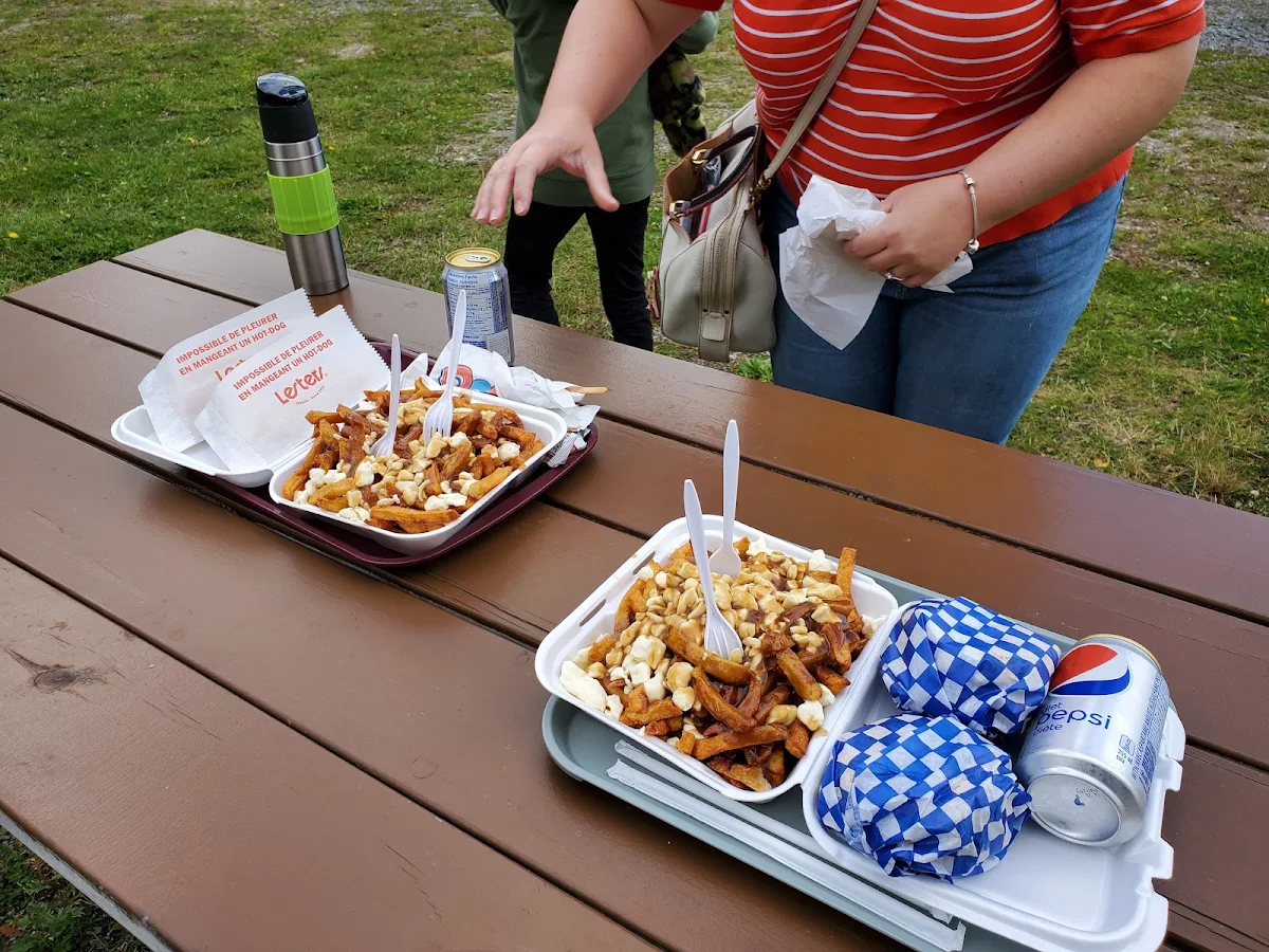 Poutine, Casse-Croúte Monica