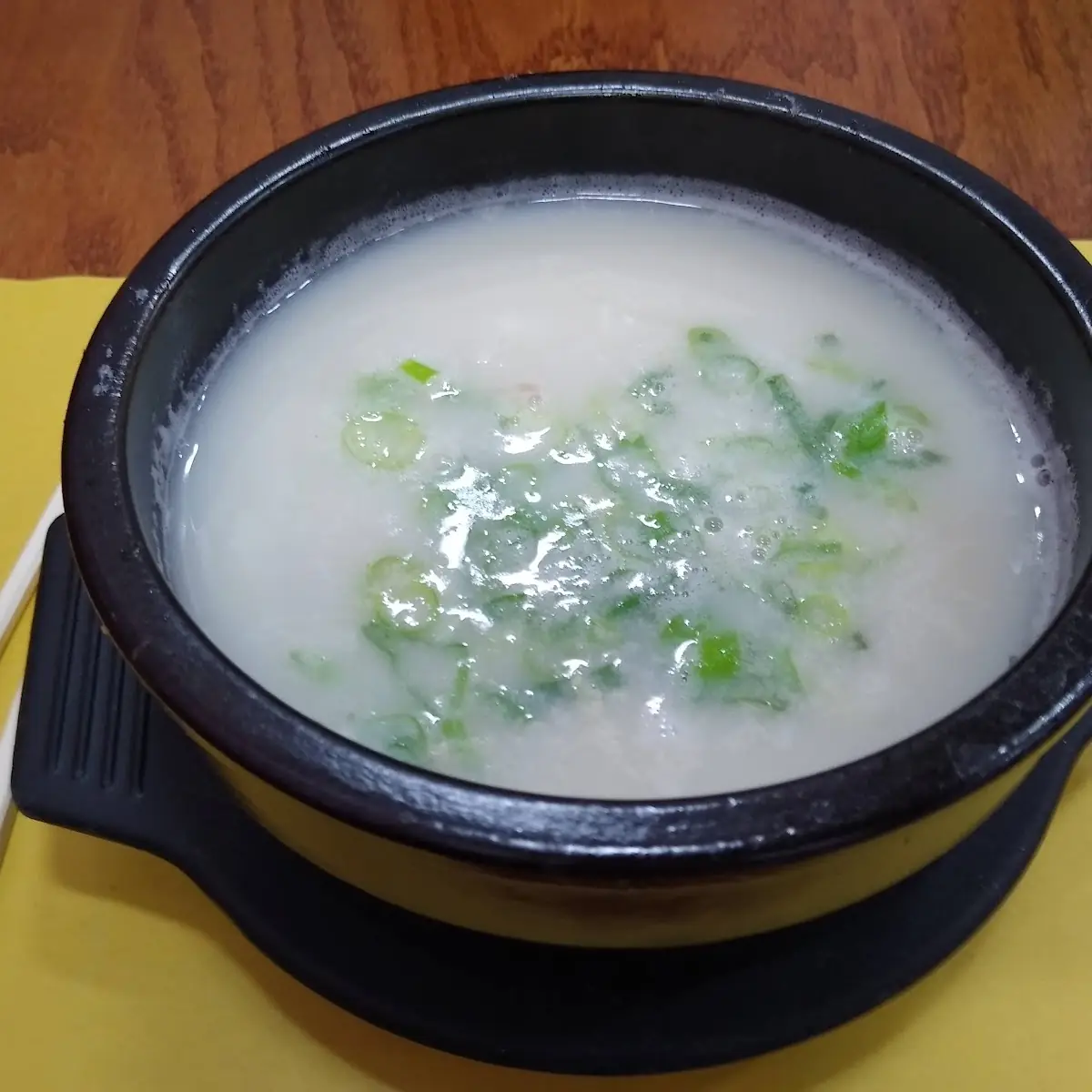 Seolleongtang-Ox Bone Soup