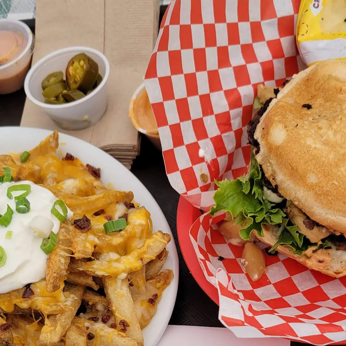 Cheeseburger Deluxe