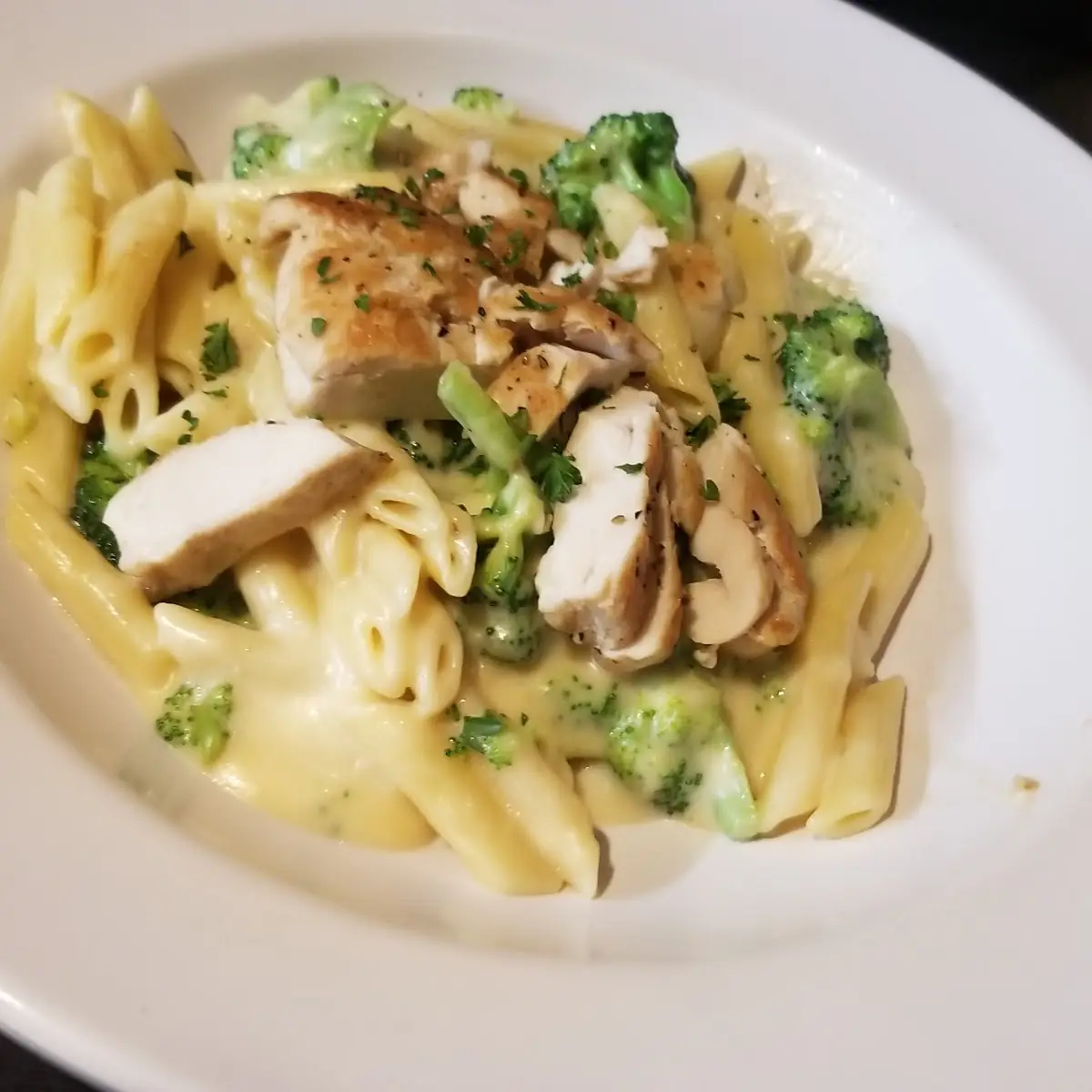 Chicken & Broccoli Pasta