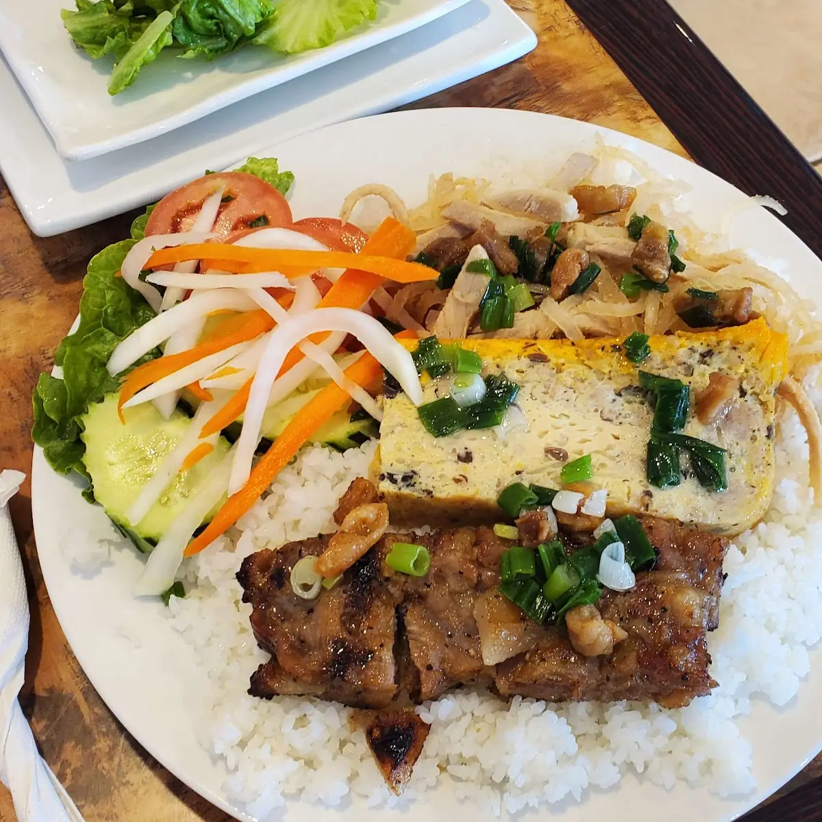 Com Tam Bi Cha Thit Nuong