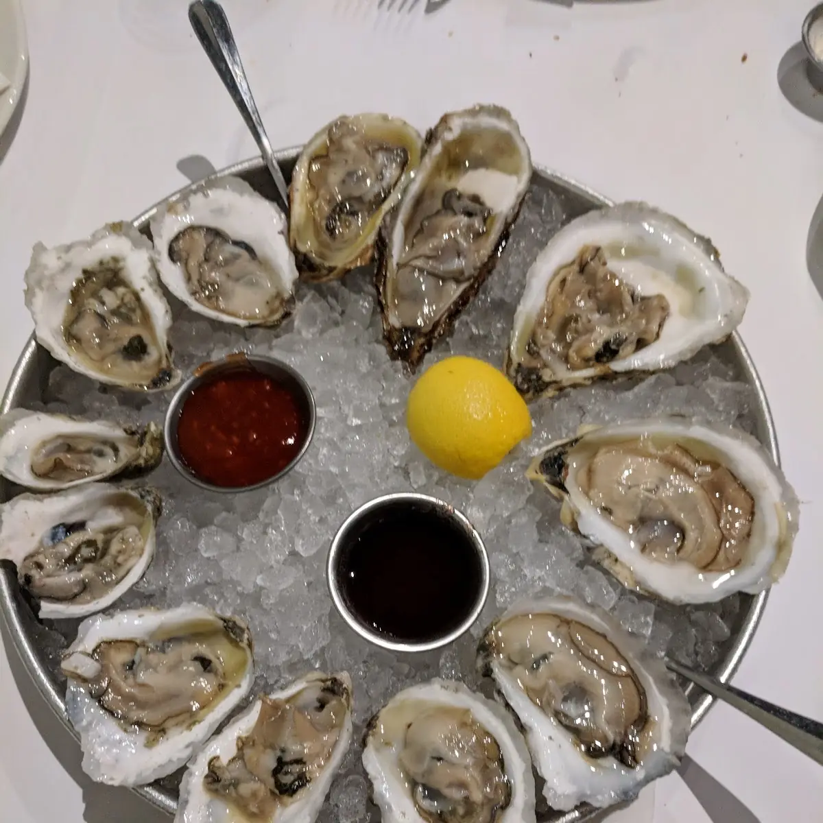Dozen Oysters on The