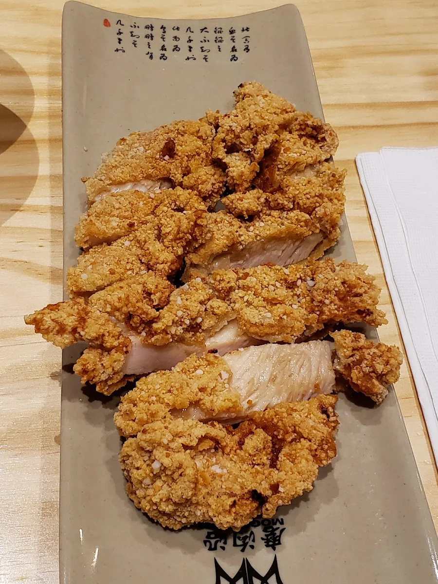 Fried Chicken, Mogouyan Hand Pulled Noodle (West Edmonton Mall) 磨沟沿老字号兰州牛肉面