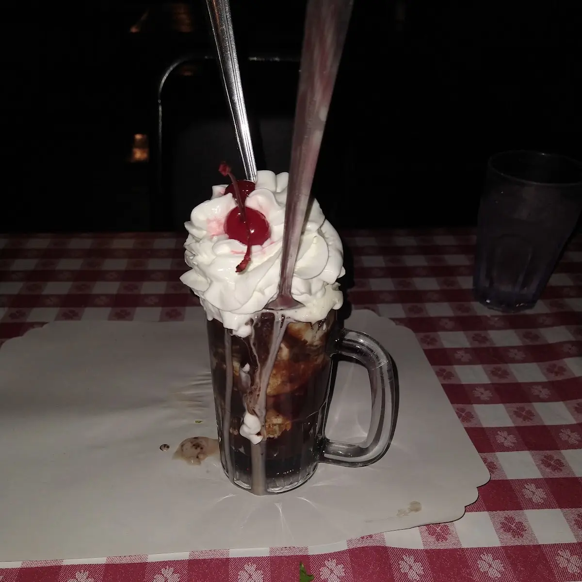 Hot Fudge Sundae