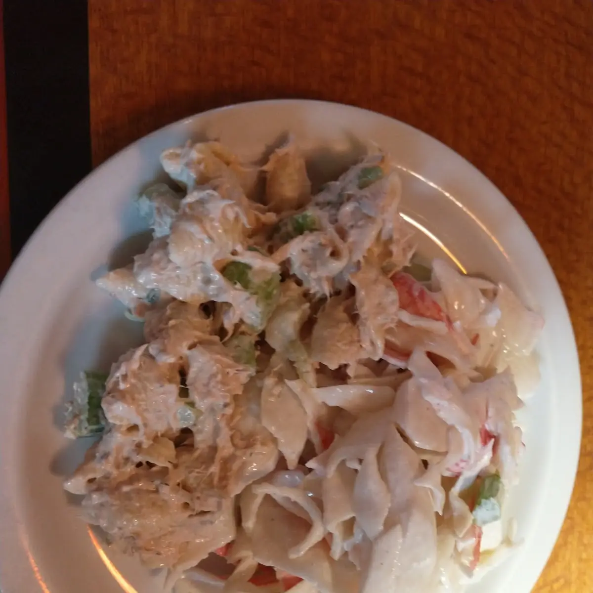 Caracoles Con Atún Y King Crab Salad