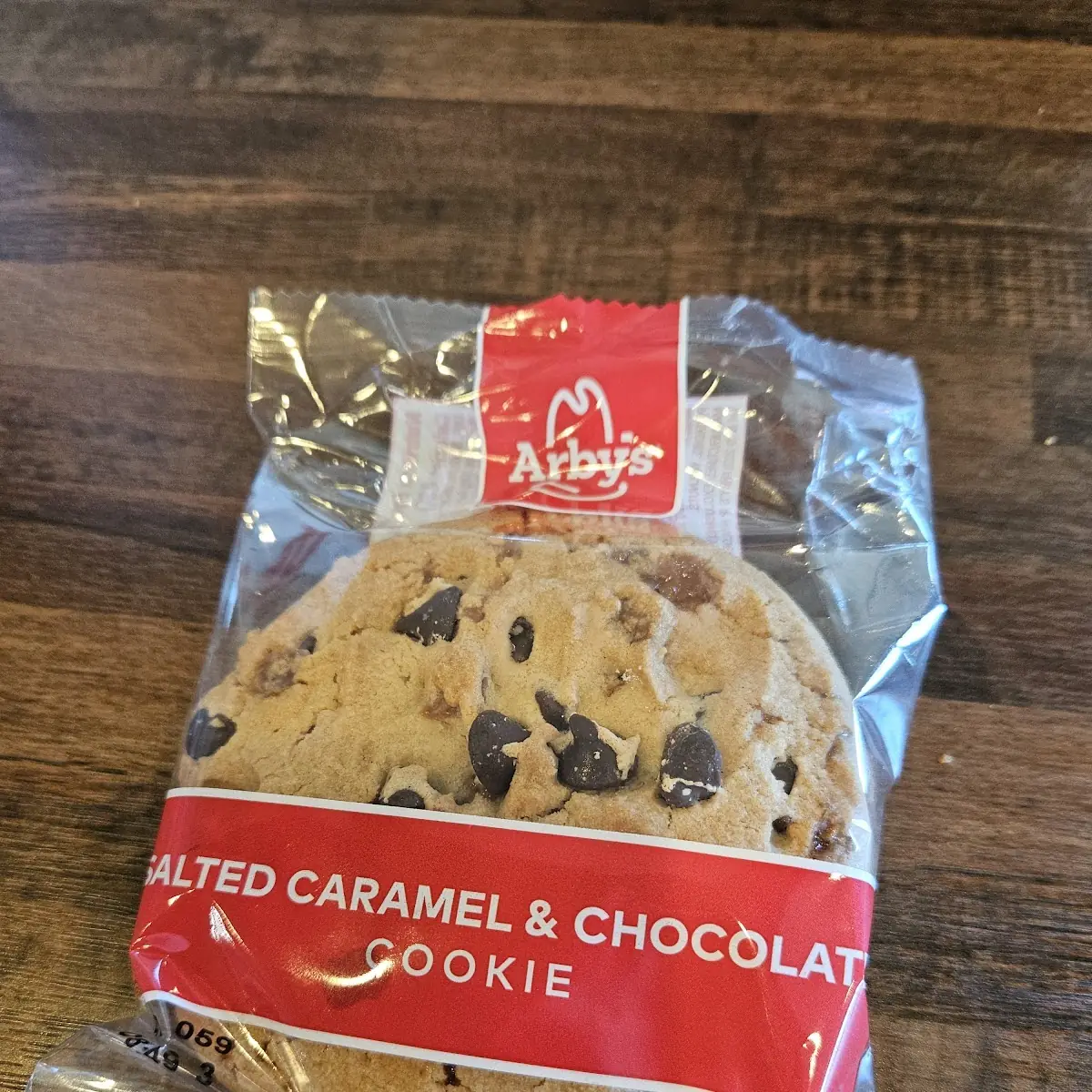 Salted Caramel & Chocolate Cookie