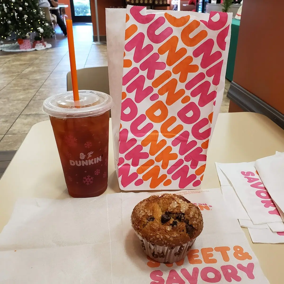 Chocolate Chip Muffin