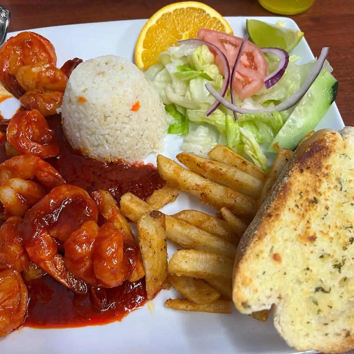 Camarones A la Diabla