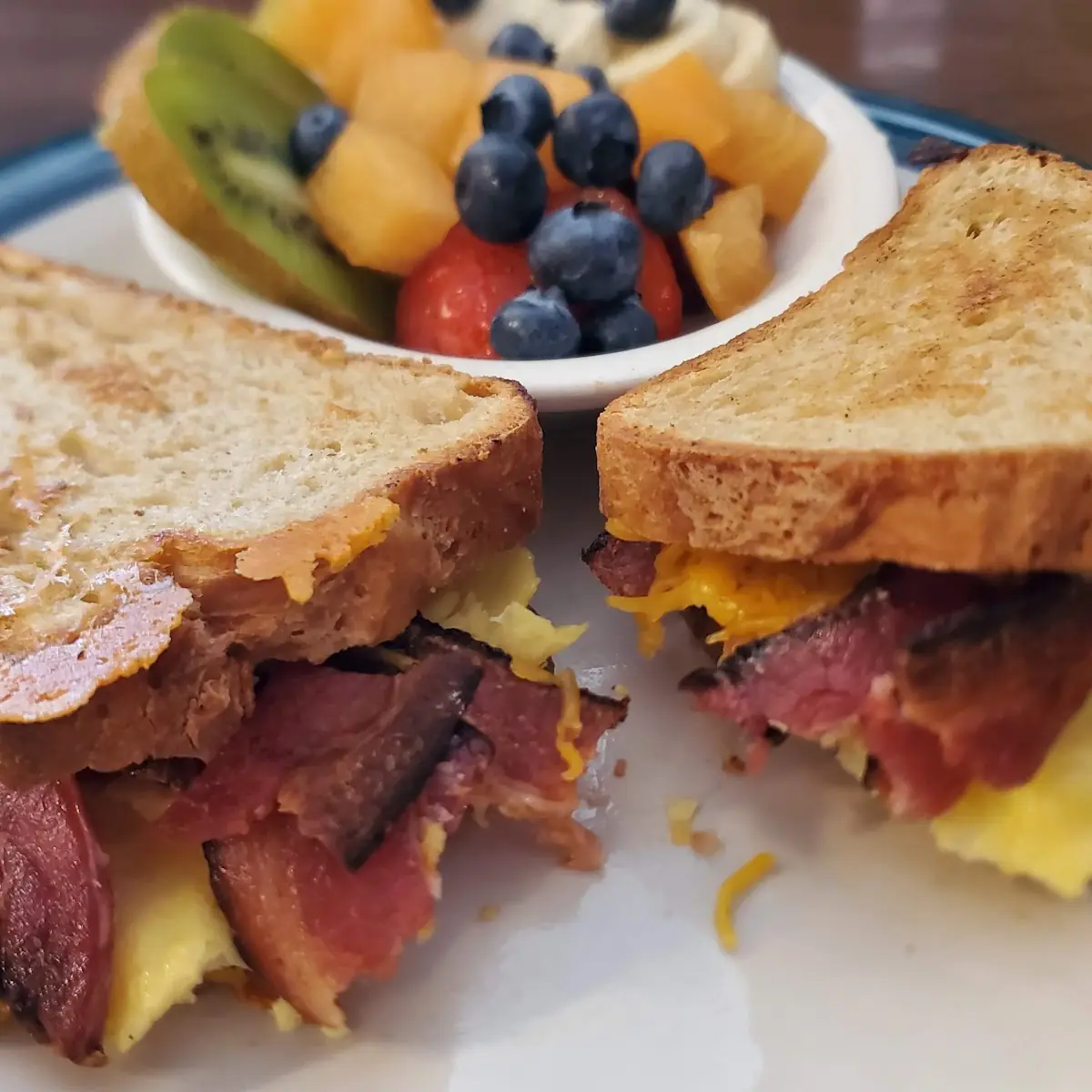 Breakfast Sandwich