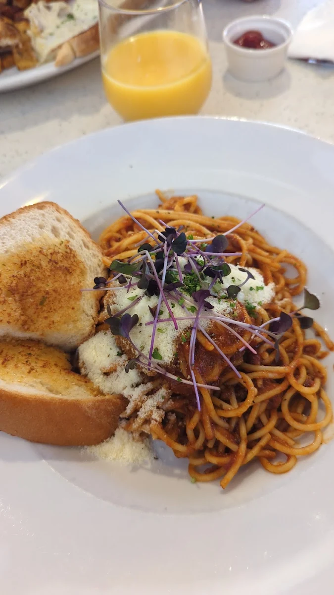 Spaghetti Bolognese, The Hot Grill
