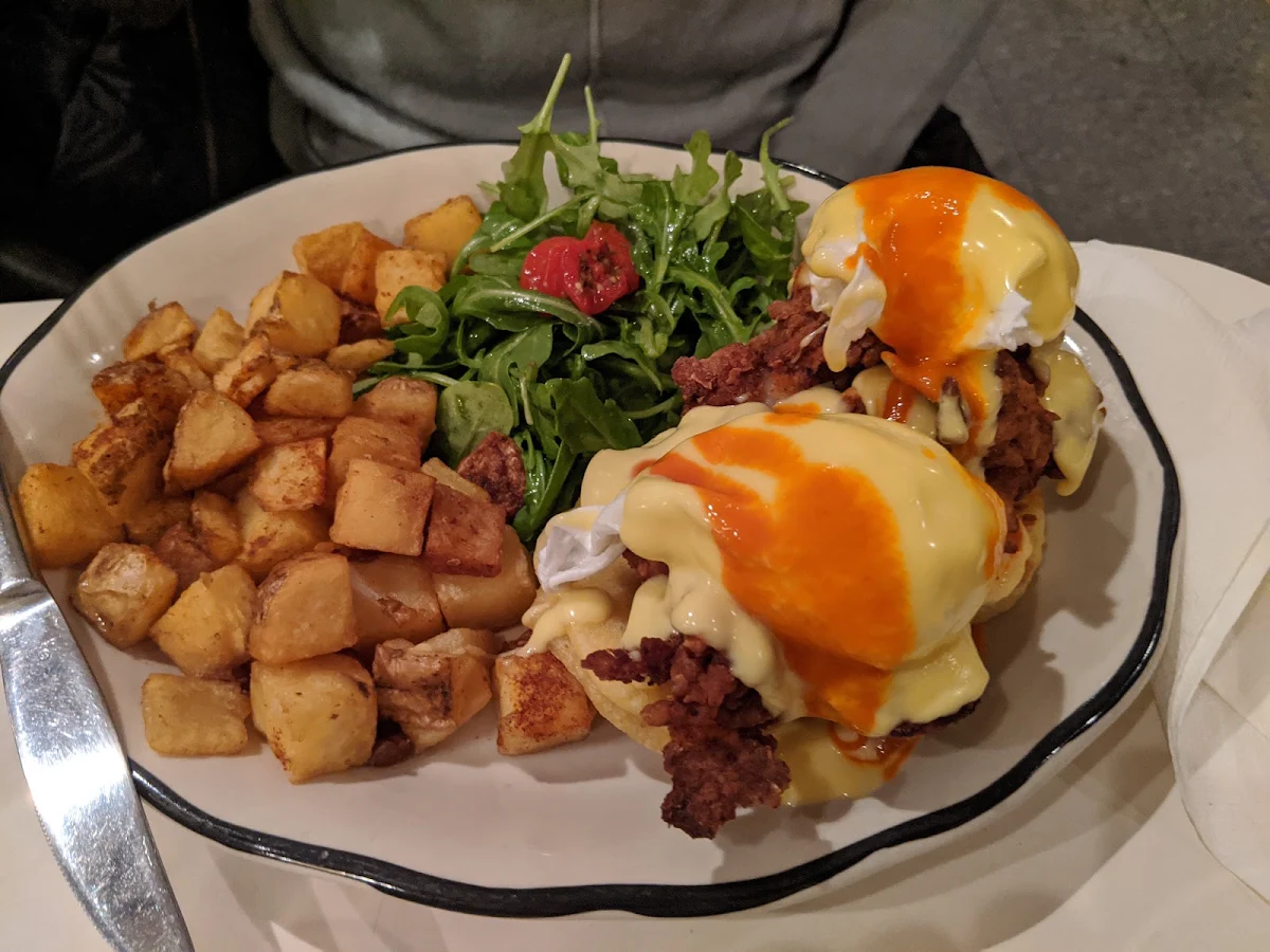 Breakfast Poutine, Skyline Restaurant