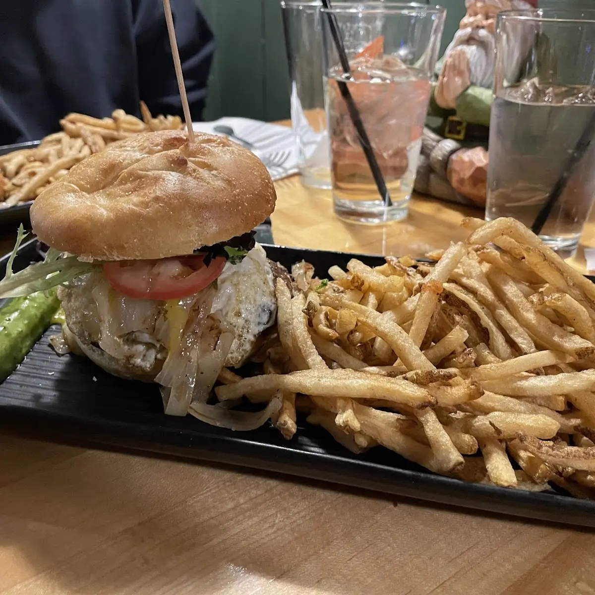 BYO Gnome Burger
