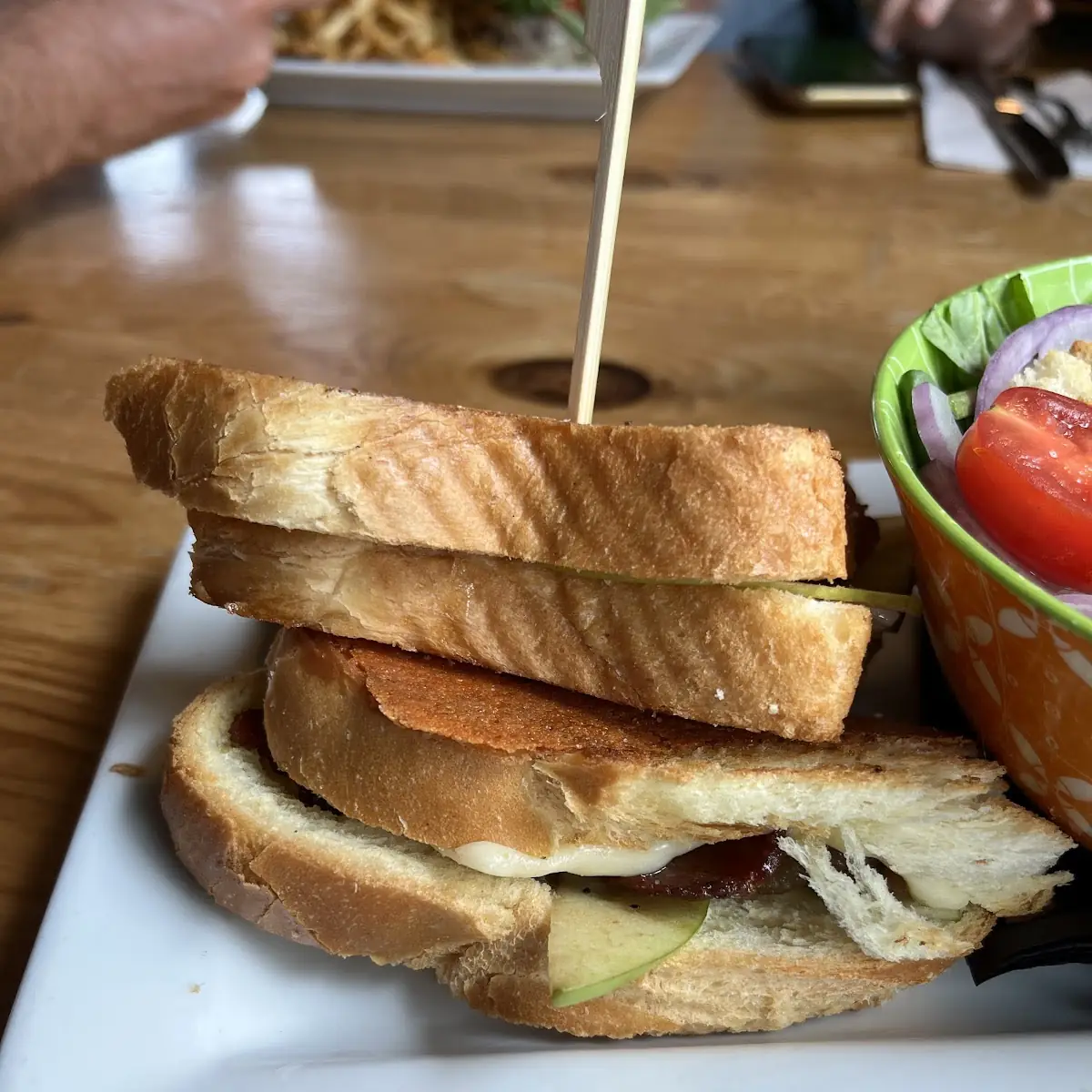 Grilled Cheese with Apple and Bacon