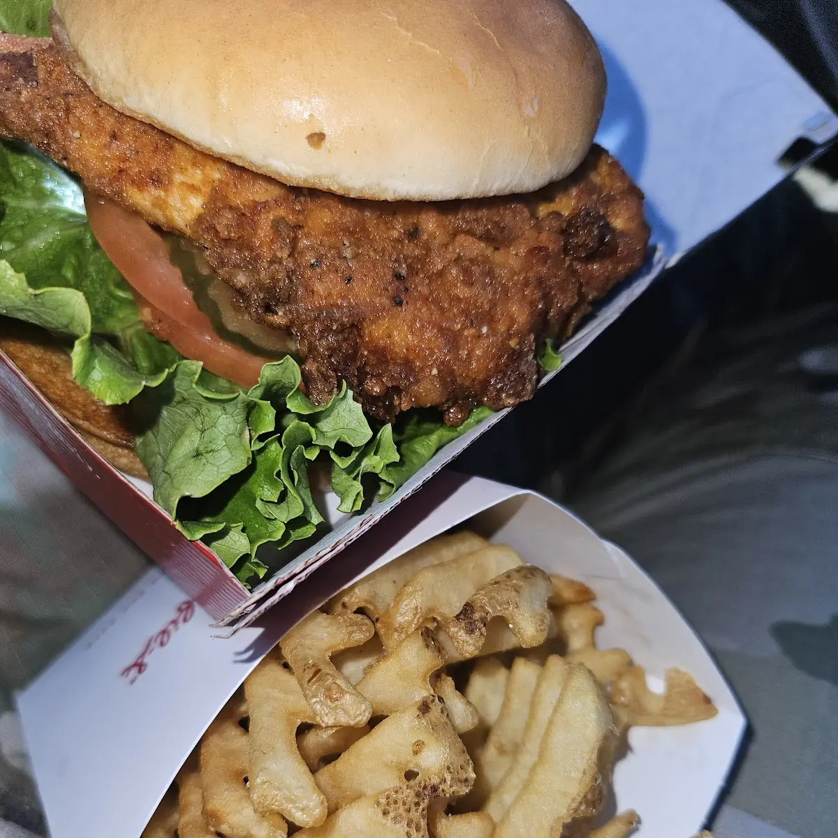Deluxe Spicy Chicken Sandwich