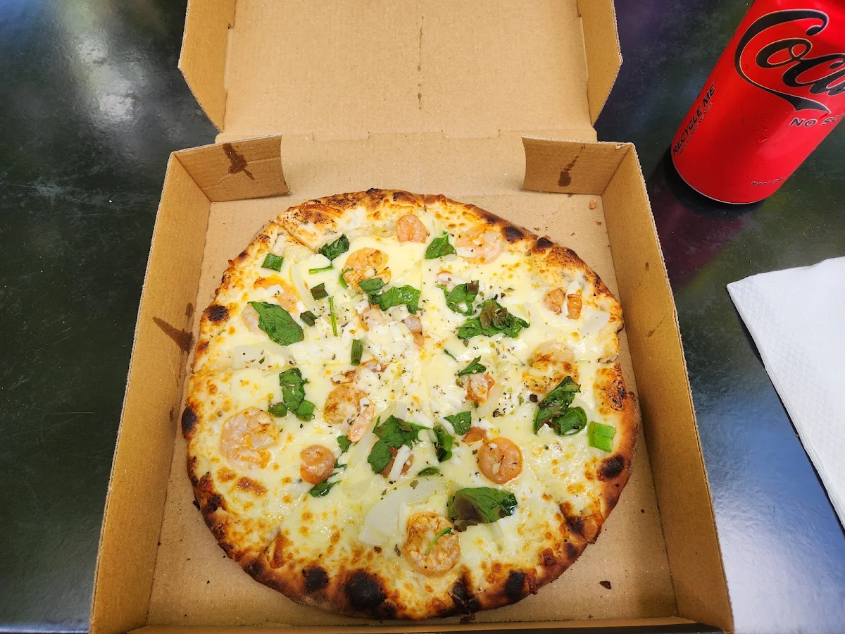 Garlic Cheese Class Pizza, Soul Mill Woodfired Pizza