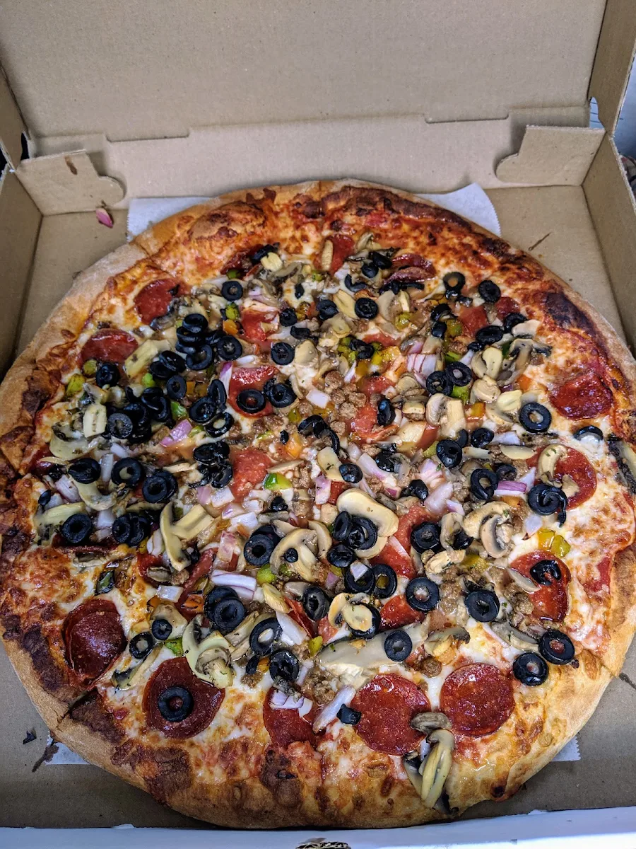 Pizza Supreme Pizza