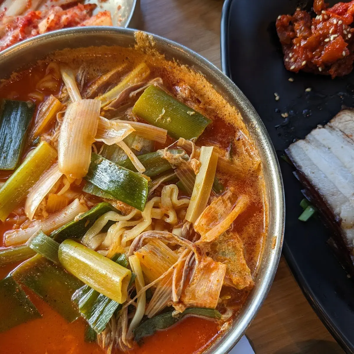 Original Yuk Gae Jang with Custom Made Ramen Noodle