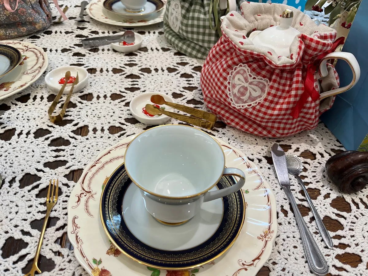 Nice Tea Setting