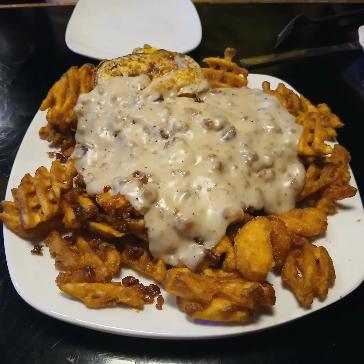 Breakfast Poutine