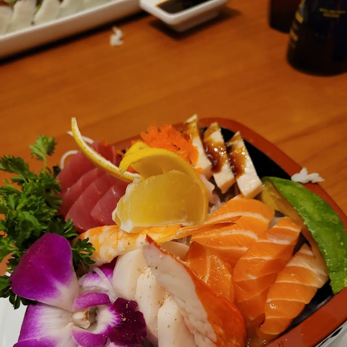 Assorted Sashimi Deluxe