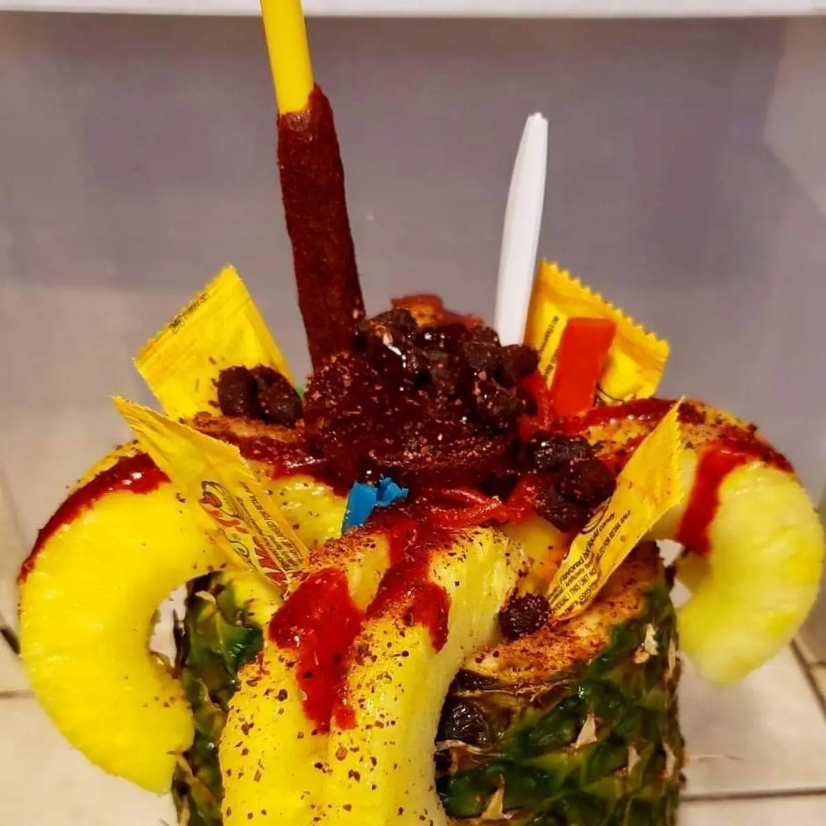 Piña Loca Loca Pineapple