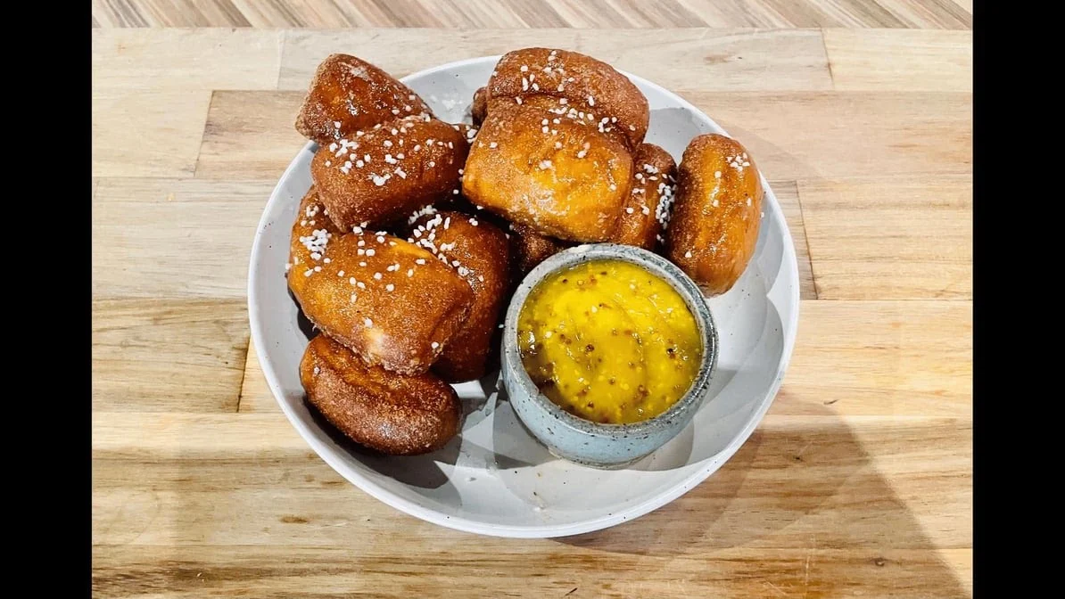 Highlights, Campbell Town Eats