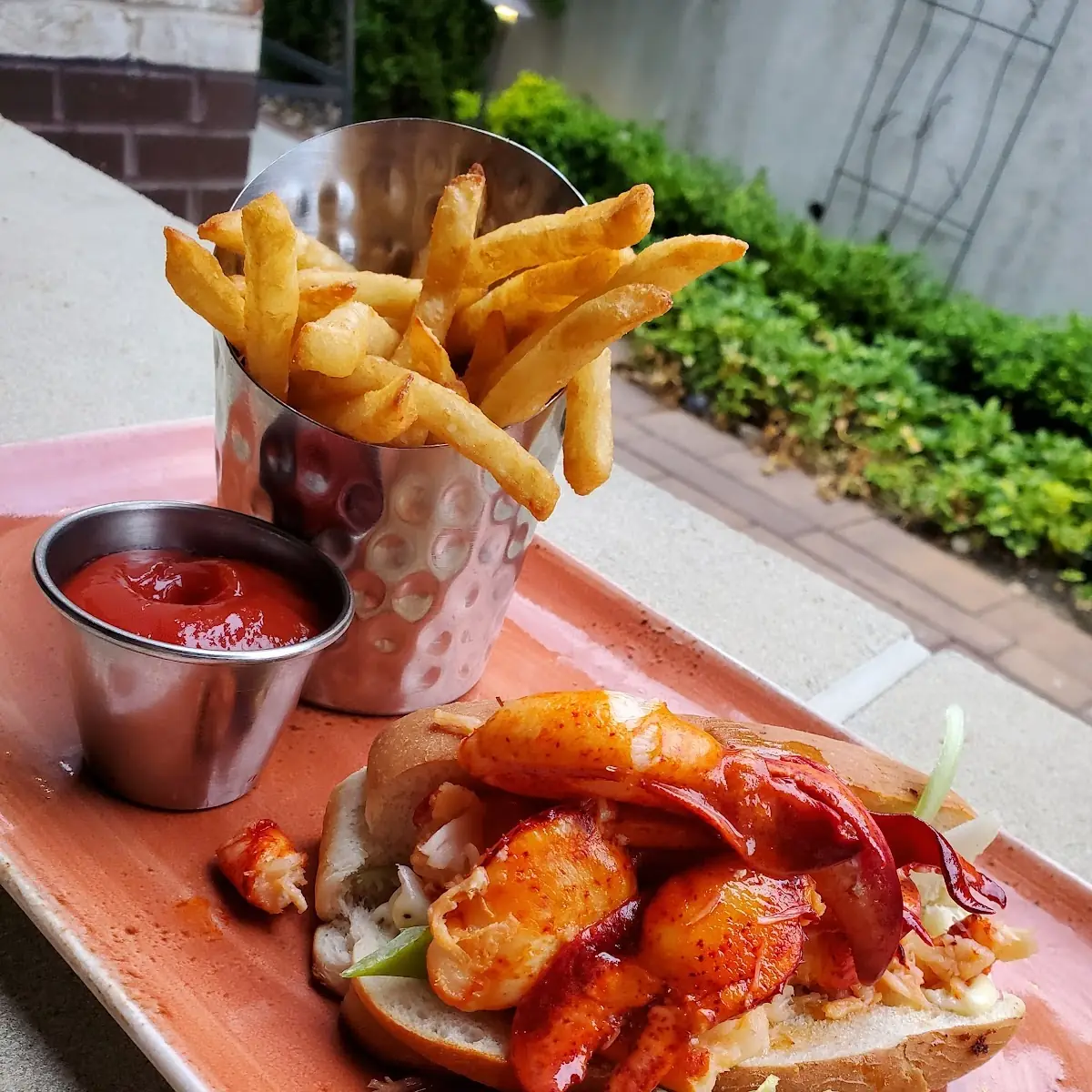 New England Lobster Roll