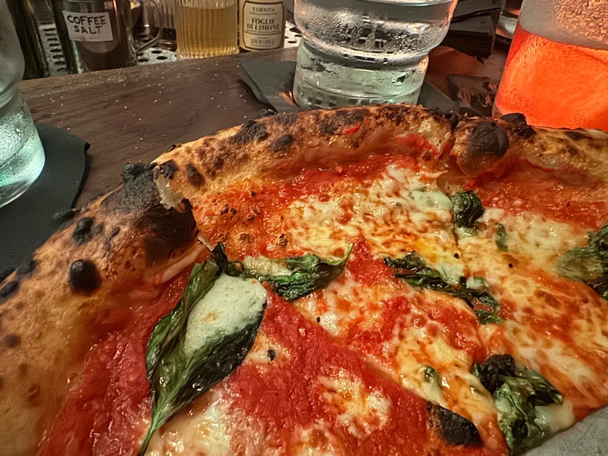 Neapolitan Pizza with Fresh Mozzarella and Basil