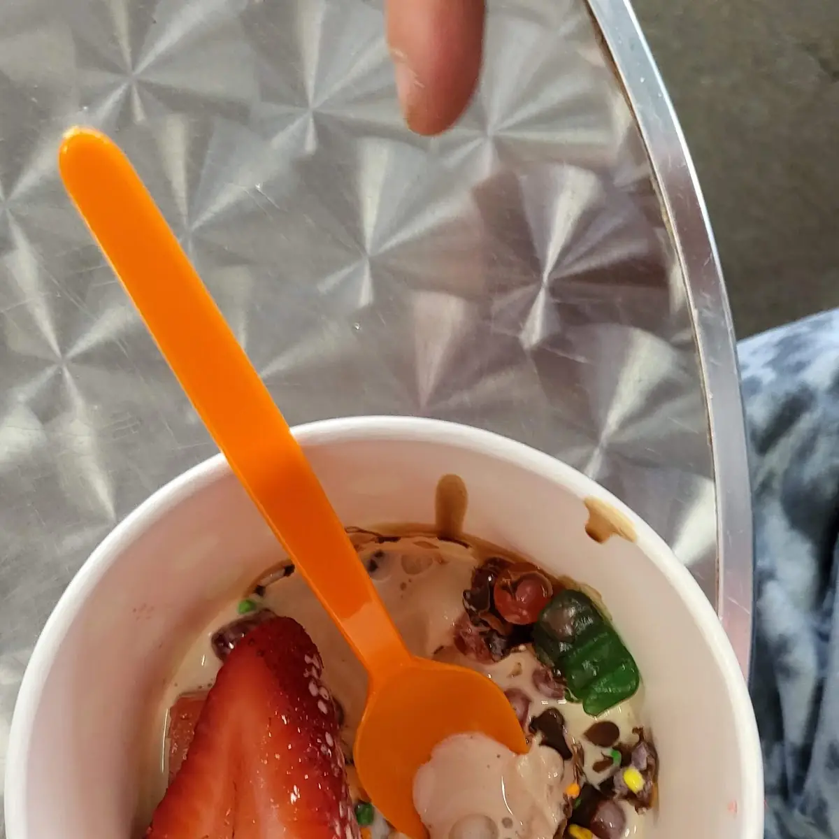 Oreo Yogurt w Gummy Worms & Misc Toppings